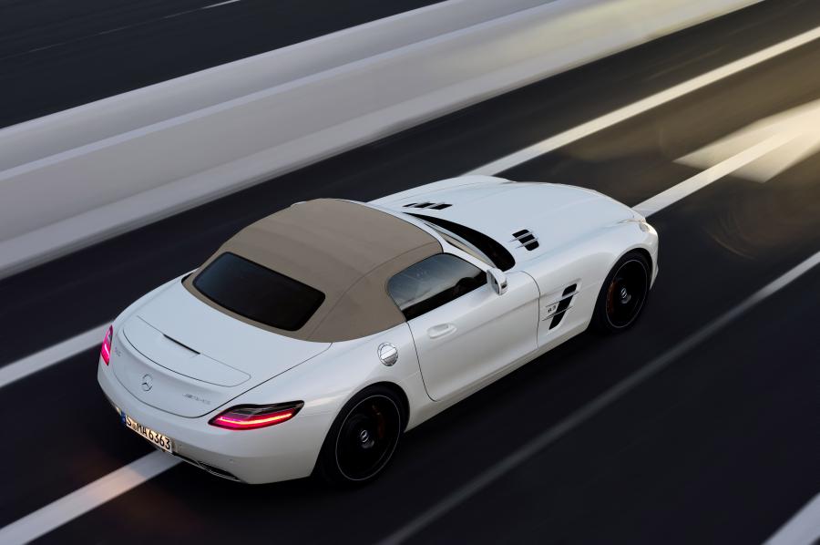  Mercedes-Benz SLS AMG Roadster 2011 года  (фото 131 из 183)